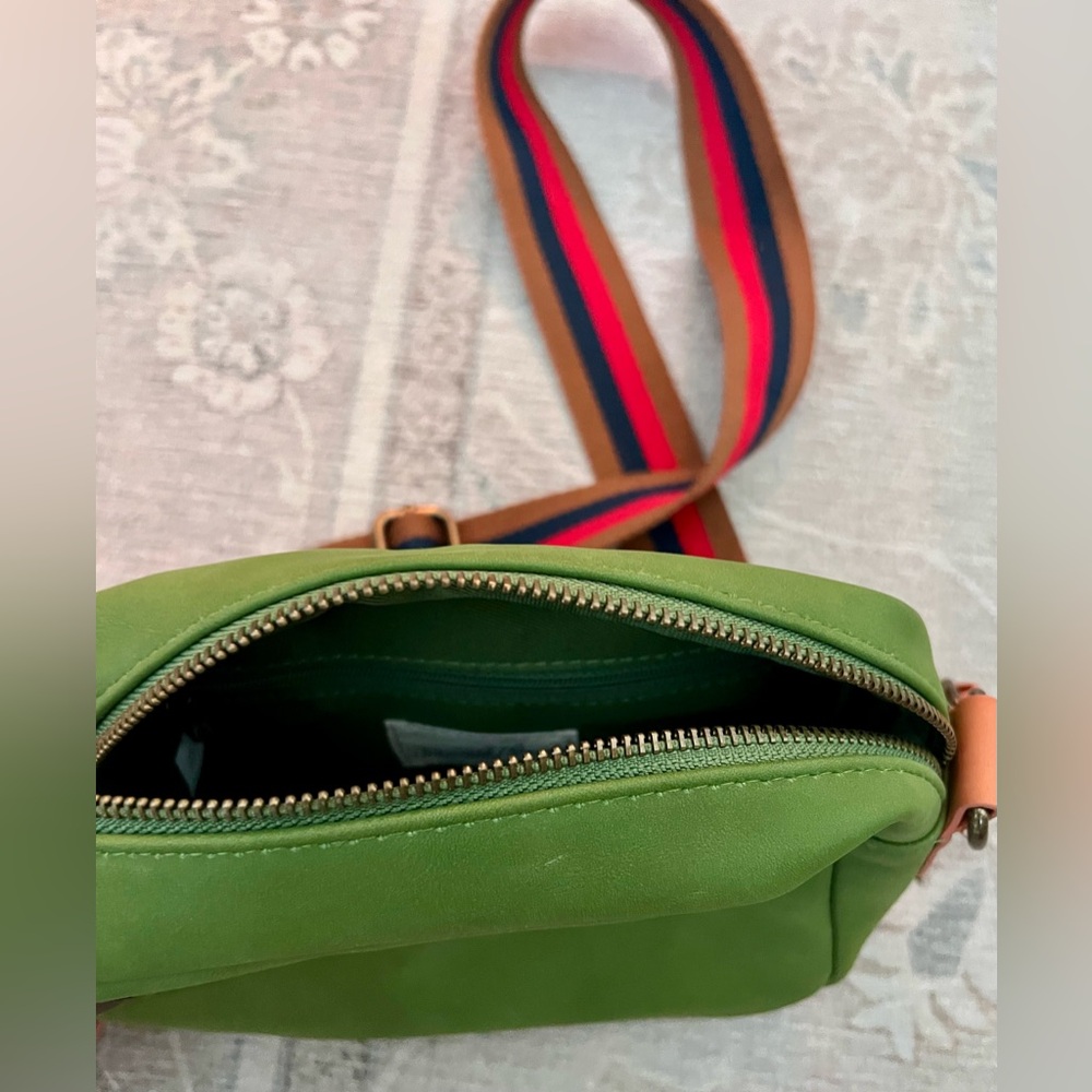 Universal Thread Olive Crossbody With Striped Str… - image 3